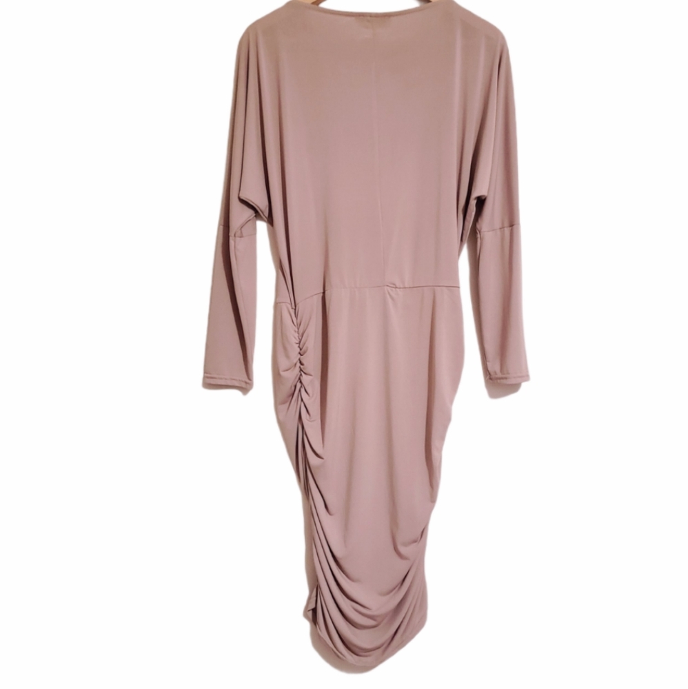 Queen B cream color dress size 14 - Picture 2 of 6